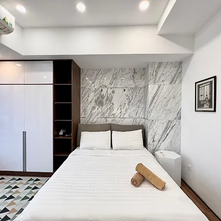 Sss Apartments In Rivergate - Free Infinity Pool-2