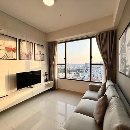 Sss Apartments In Rivergate - Free Infinity Pool-3
